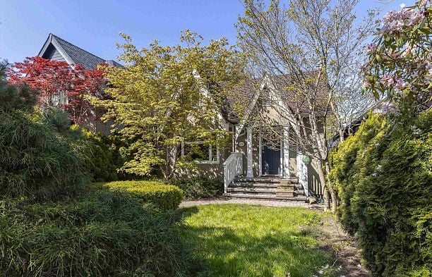 4549 W 12th Avenue Point Grey