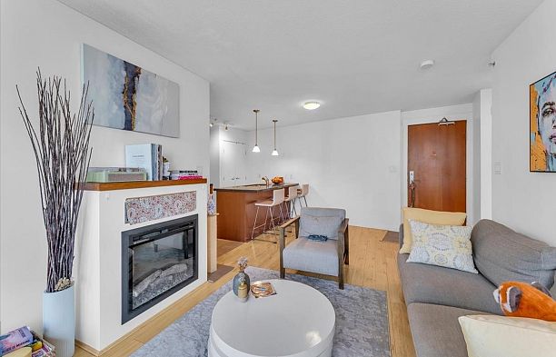 1707 1189 Melville Street Coal Harbour