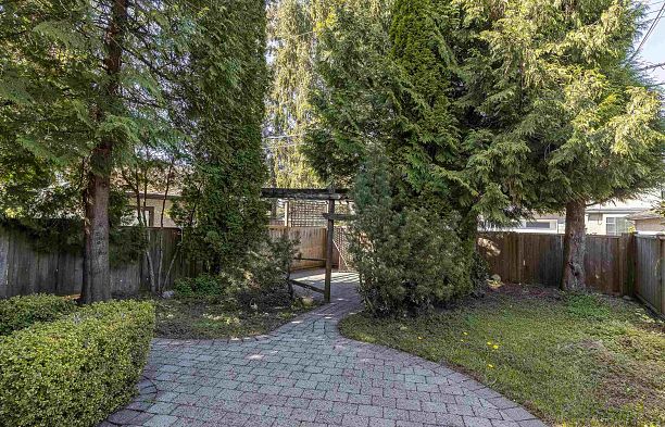 4549 W 12th Avenue Point Grey