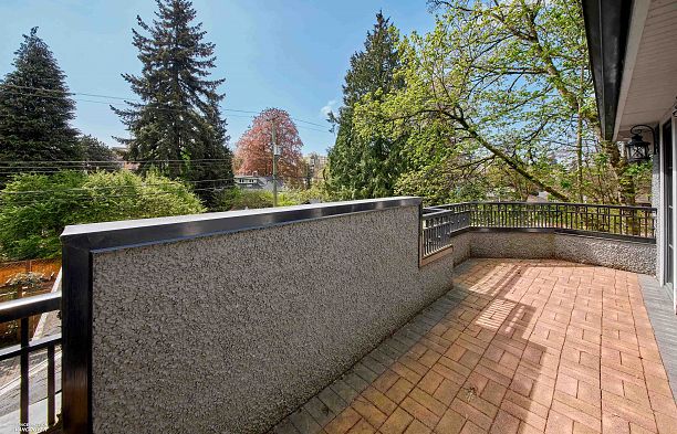 2262 W 36th Avenue Quilchena