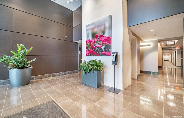 506 1571 W 57th Avenue South Granville