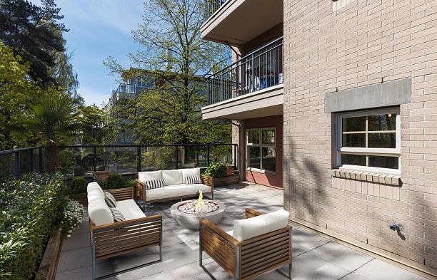 201 3595 W 26th Avenue Dunbar