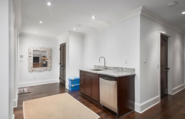 2262 W 36th Avenue Quilchena