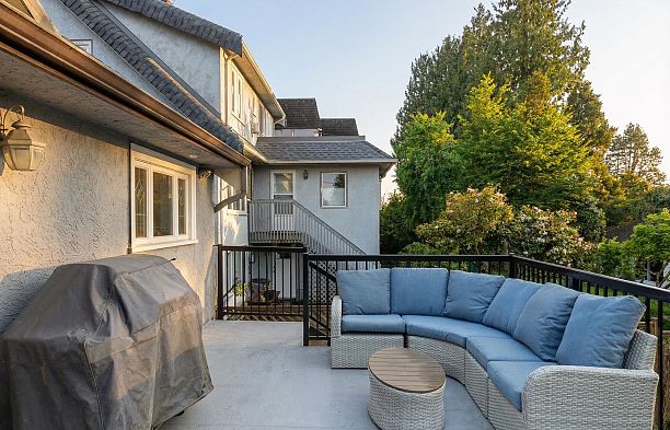 2907 W 30th Avenue MacKenzie Heights