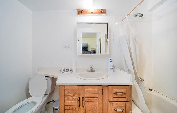 1623 W 66th Avenue S.W. Marine