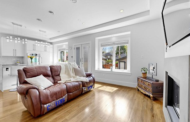 1 2922 W 41st Avenue Kerrisdale