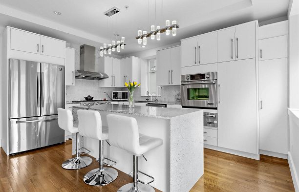 1 2922 W 41st Avenue Kerrisdale