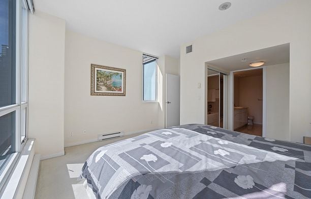 3601 1328 W Pender Street Coal Harbour
