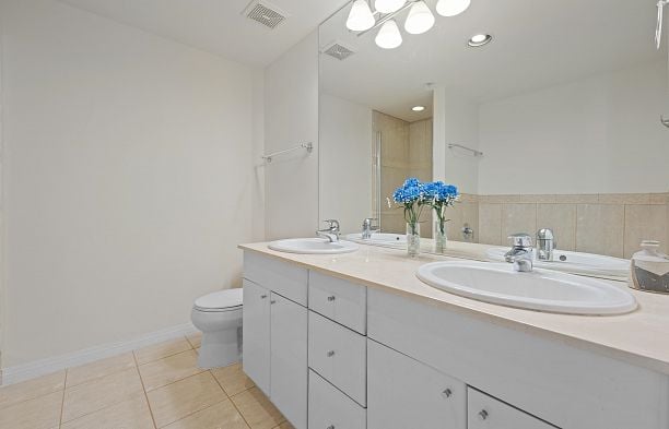 3601 1328 W Pender Street Coal Harbour