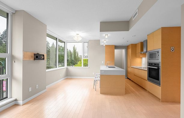 503 4539 Cambie Street Cambie