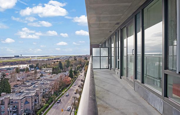 1703 8588 Cornish Street S.W. Marine
