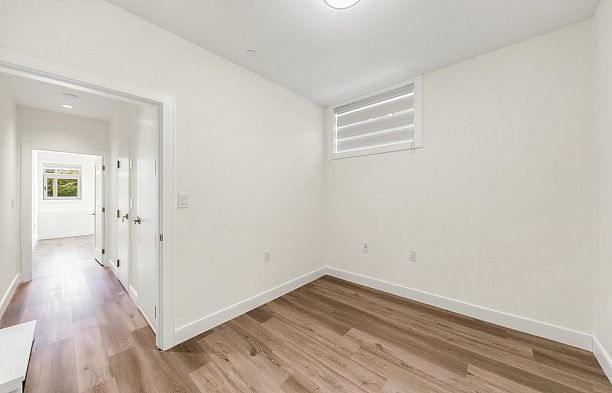 3412 W 43rd Avenue Southlands