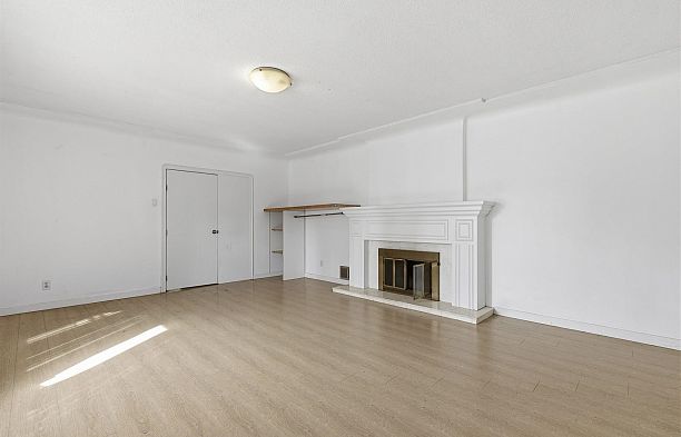 1479 W 57th Avenue South Granville