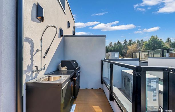 1 1183 W 33rd Avenue Shaughnessy