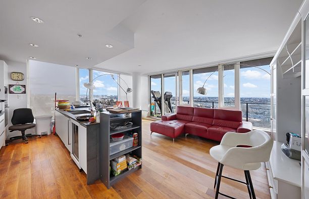 1703 8588 Cornish Street S.W. Marine