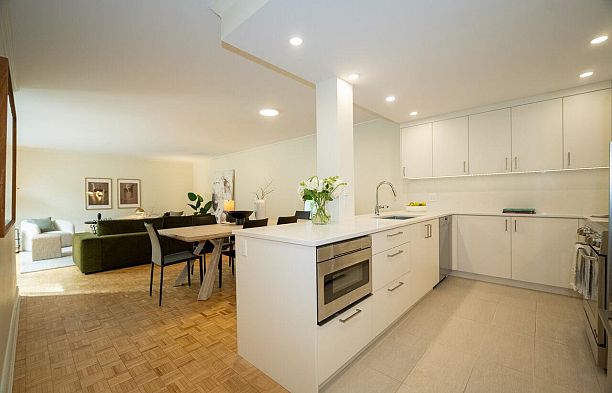 311 4900 Cartier Street Shaughnessy