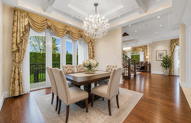 3439 Balaclava Street Arbutus
