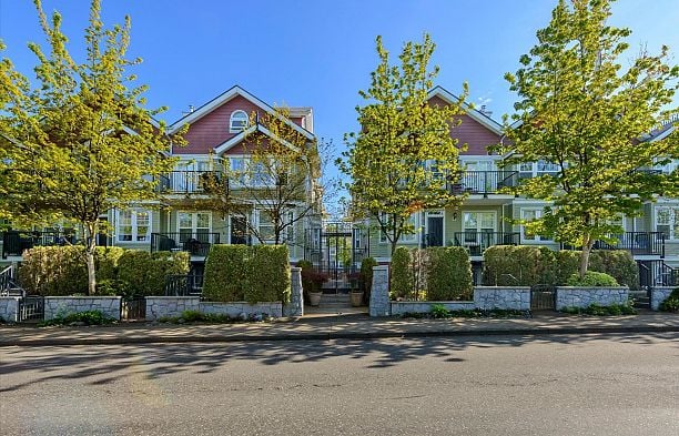 315 962 W 16th Avenue Cambie