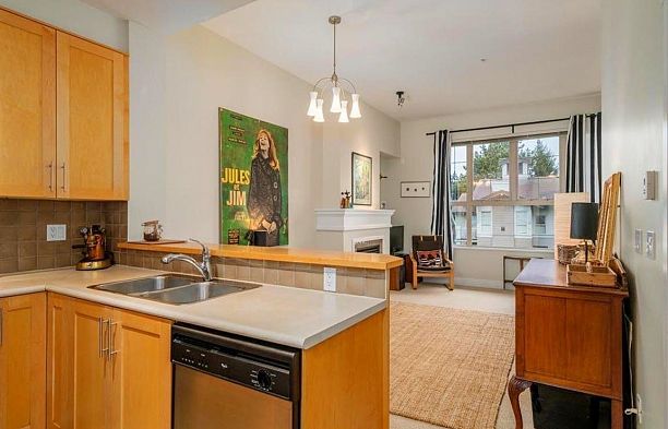1406 4655 Valley Drive Quilchena