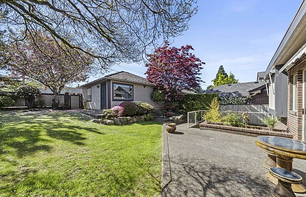 4233 Quesnel Drive MacKenzie Heights