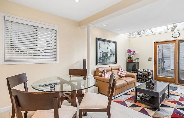 2828 W 23rd Avenue Arbutus