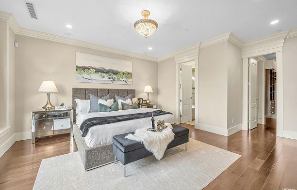 2653 Mcbain Avenue Quilchena