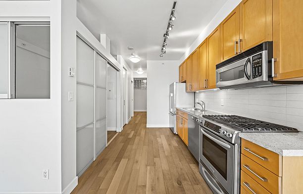 304 2055 Yukon Street False Creek