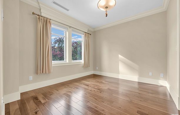 2653 Mcbain Avenue Quilchena