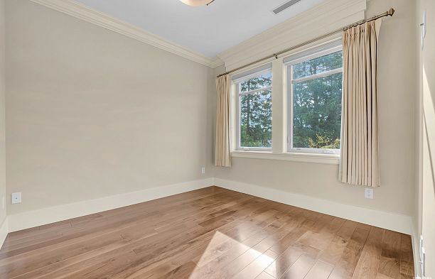2653 Mcbain Avenue Quilchena