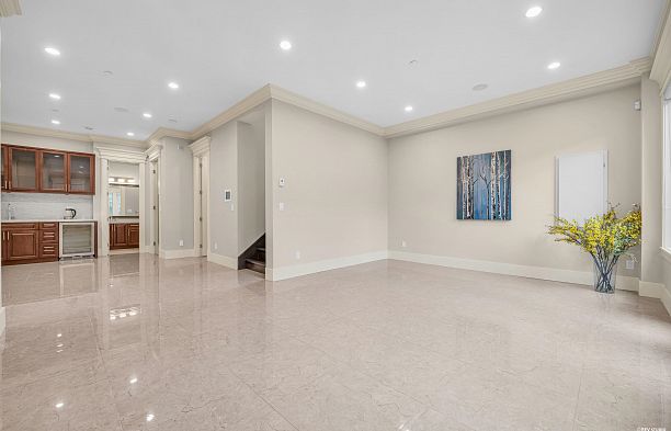 2653 Mcbain Avenue Quilchena