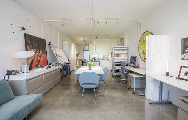 208 1529 W 6th Avenue False Creek
