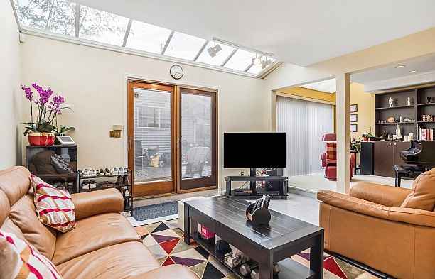 2828 W 23rd Avenue Arbutus