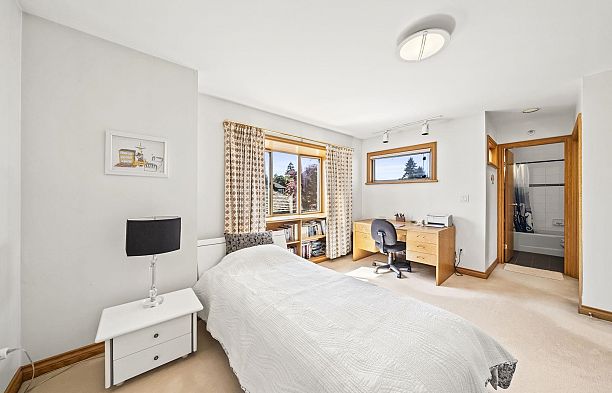 4233 Quesnel Drive MacKenzie Heights