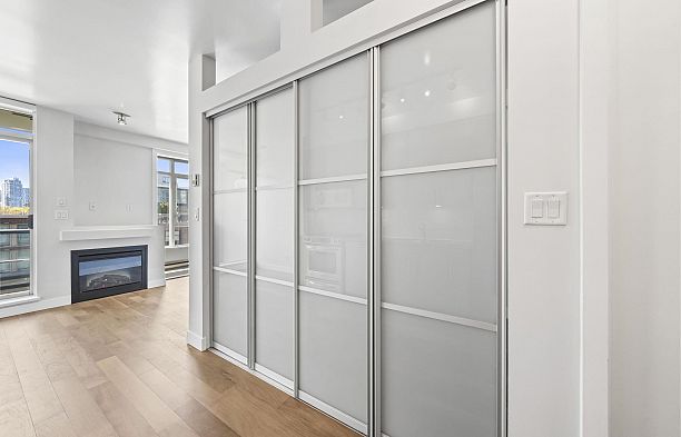 304 2055 Yukon Street False Creek