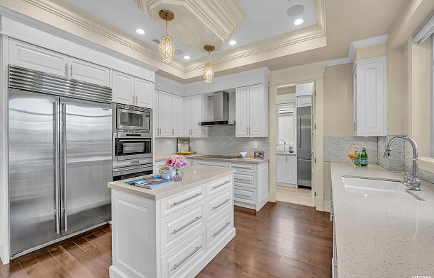 2653 Mcbain Avenue Quilchena
