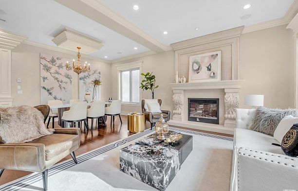 2653 Mcbain Avenue Quilchena