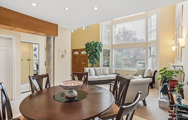 2828 W 23rd Avenue Arbutus
