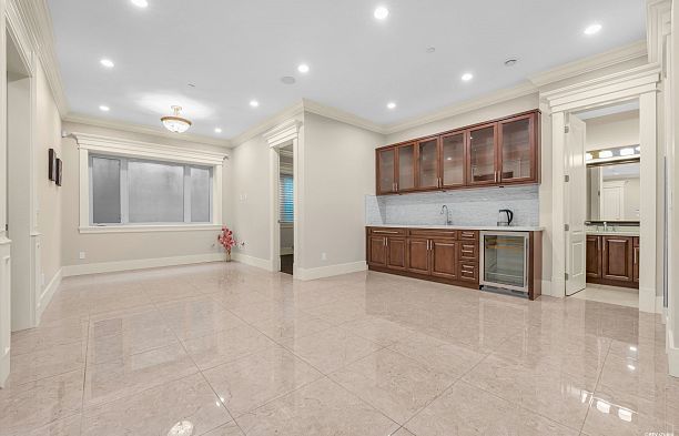 2653 Mcbain Avenue Quilchena