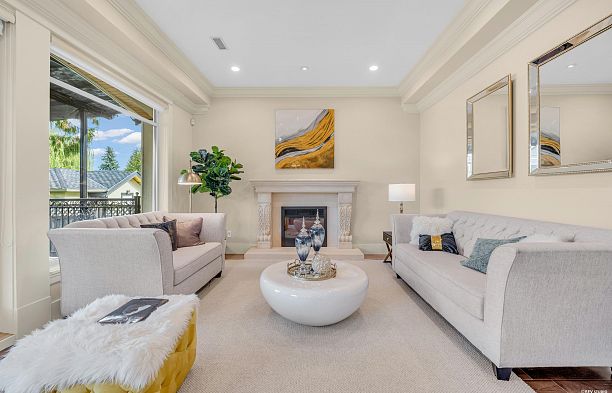 2653 Mcbain Avenue Quilchena