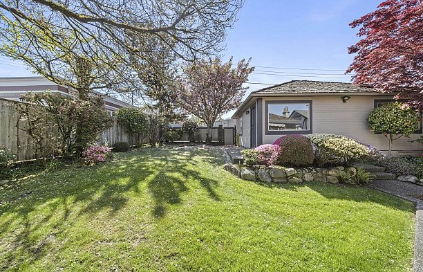 4233 Quesnel Drive MacKenzie Heights