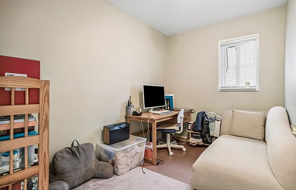 2828 W 23rd Avenue Arbutus