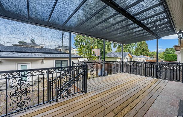 2653 Mcbain Avenue Quilchena