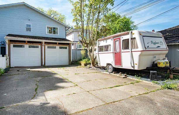 3385 Ontario Street Cambie