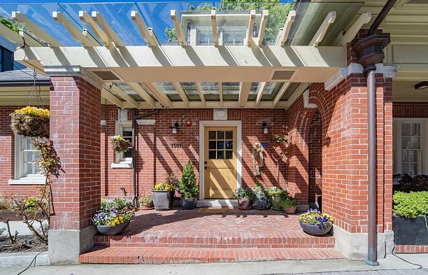 1501 Atlas Lane South Granville