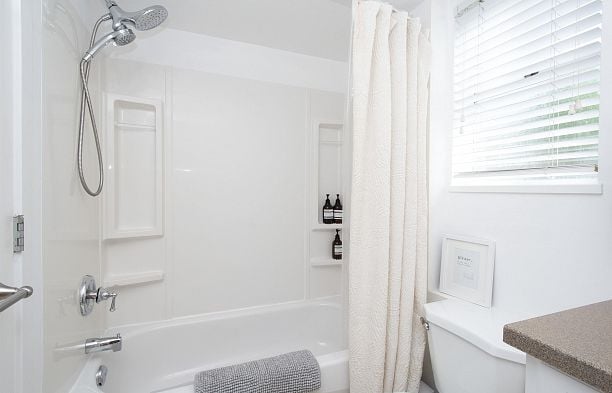 3385 Ontario Street Cambie