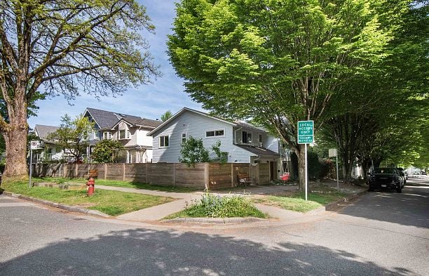 3385 Ontario Street Cambie