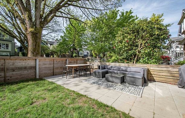 3385 Ontario Street Cambie