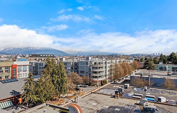 205 234 E 5th Avenue Mount Pleasant VE