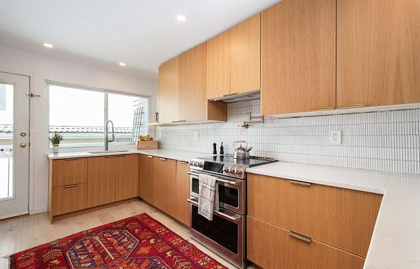 3385 Ontario Street Cambie