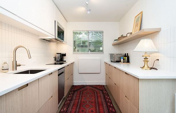 3385 Ontario Street Cambie